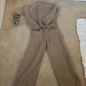 Source Unknown Tan Women's Wide Leg Knit Set
